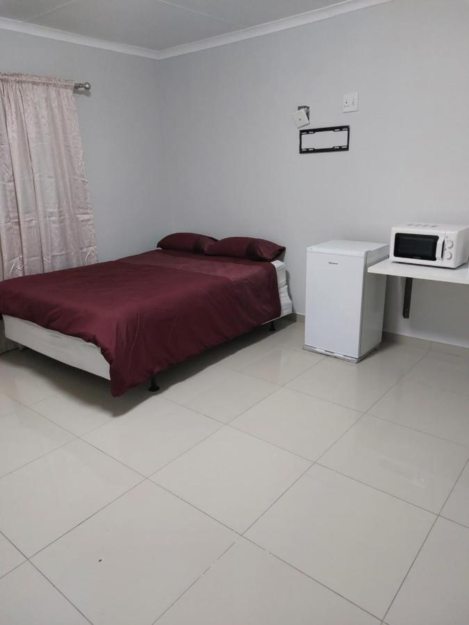 Special Inn Bed&Breakfast Windhoek Exterior foto