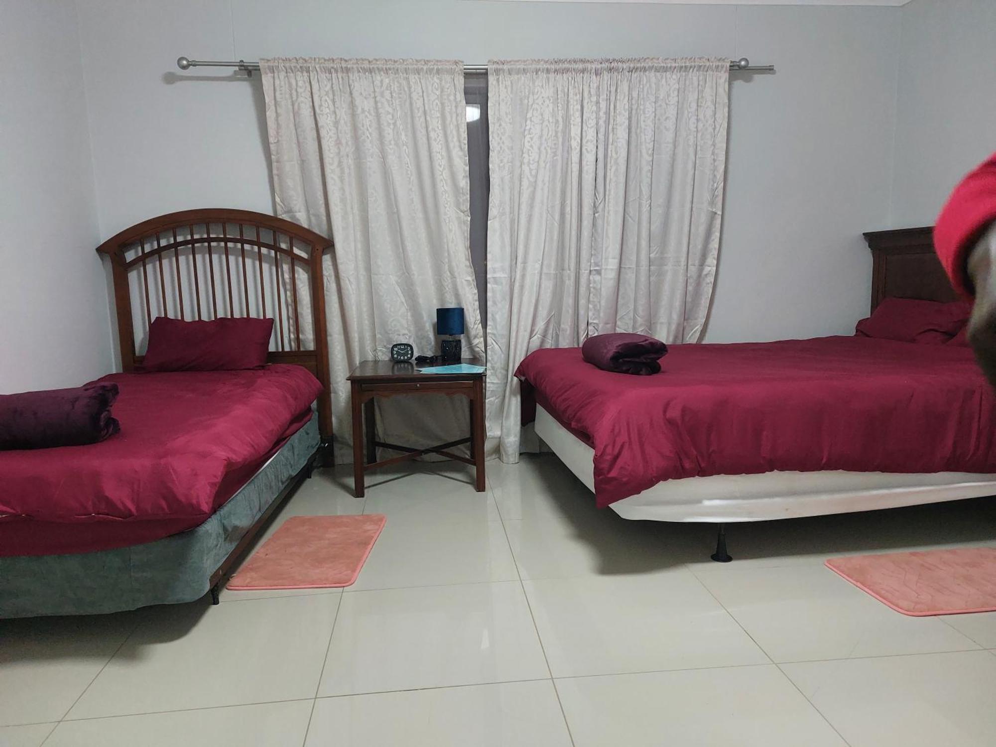 Special Inn Bed&Breakfast Windhoek Zimmer foto